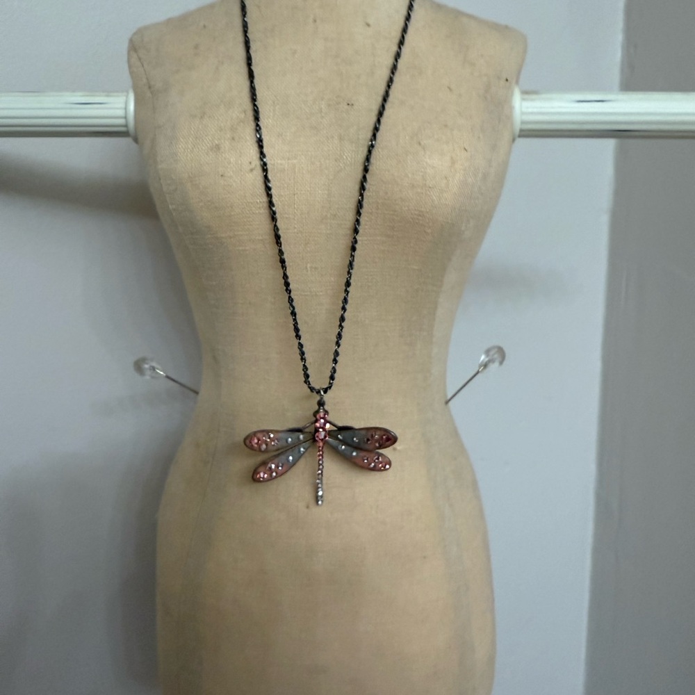 Delicate Dragonfly Pendant Necklace